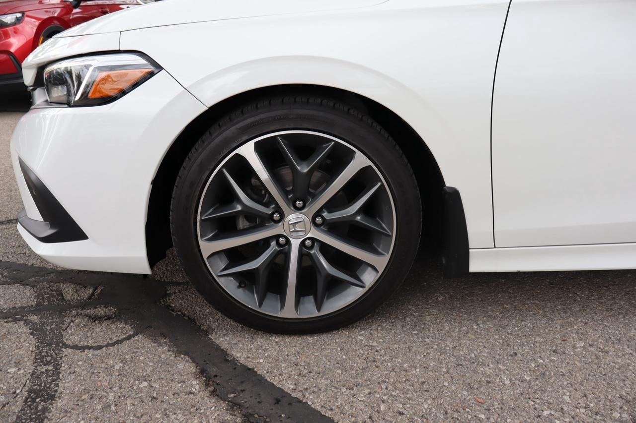 2024 Honda Civic Touring 4dr Sedan Photo