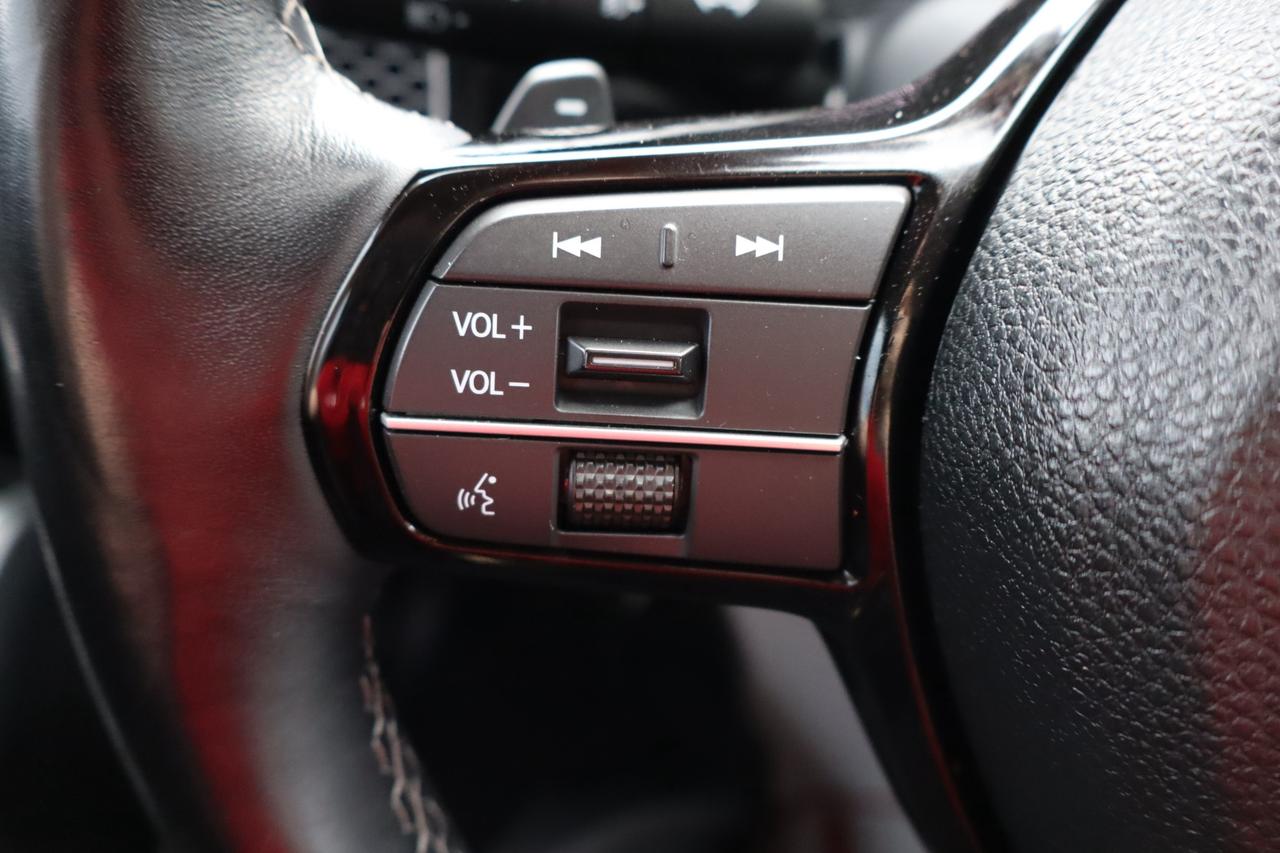 2024 Honda Civic Touring 4dr Sedan Photo