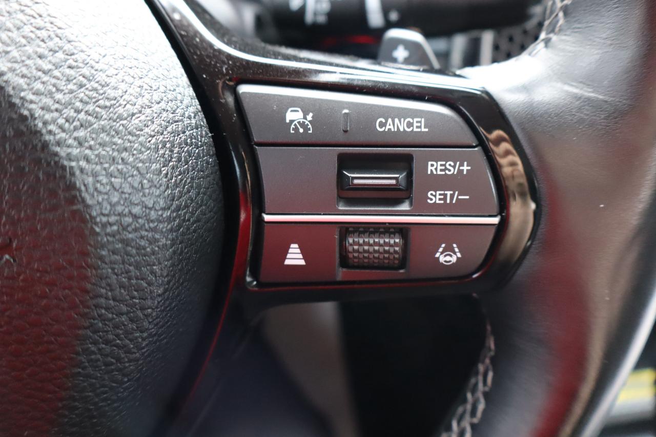 2024 Honda Civic Touring 4dr Sedan Photo