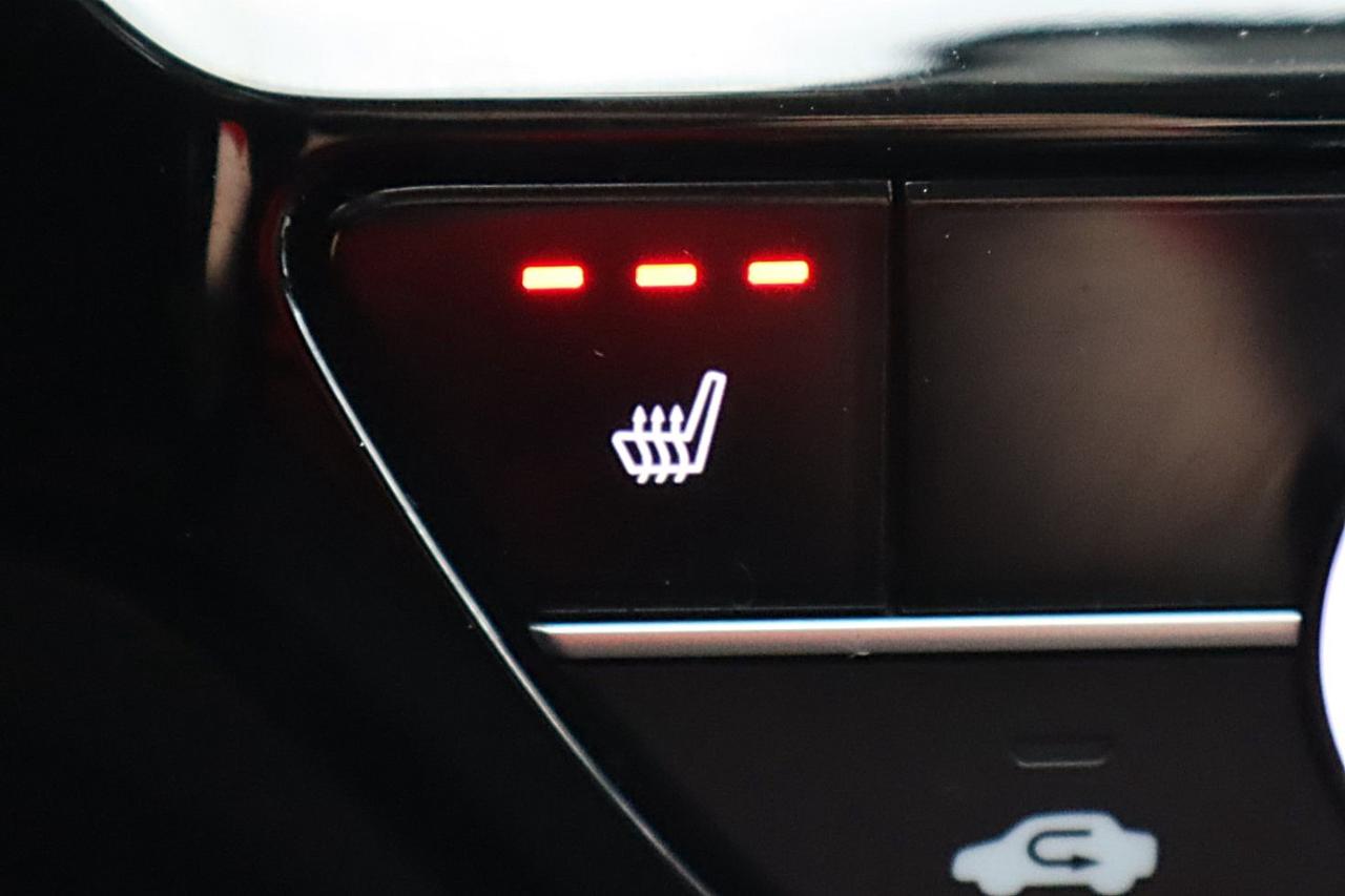 2024 Honda Civic Touring 4dr Sedan Photo