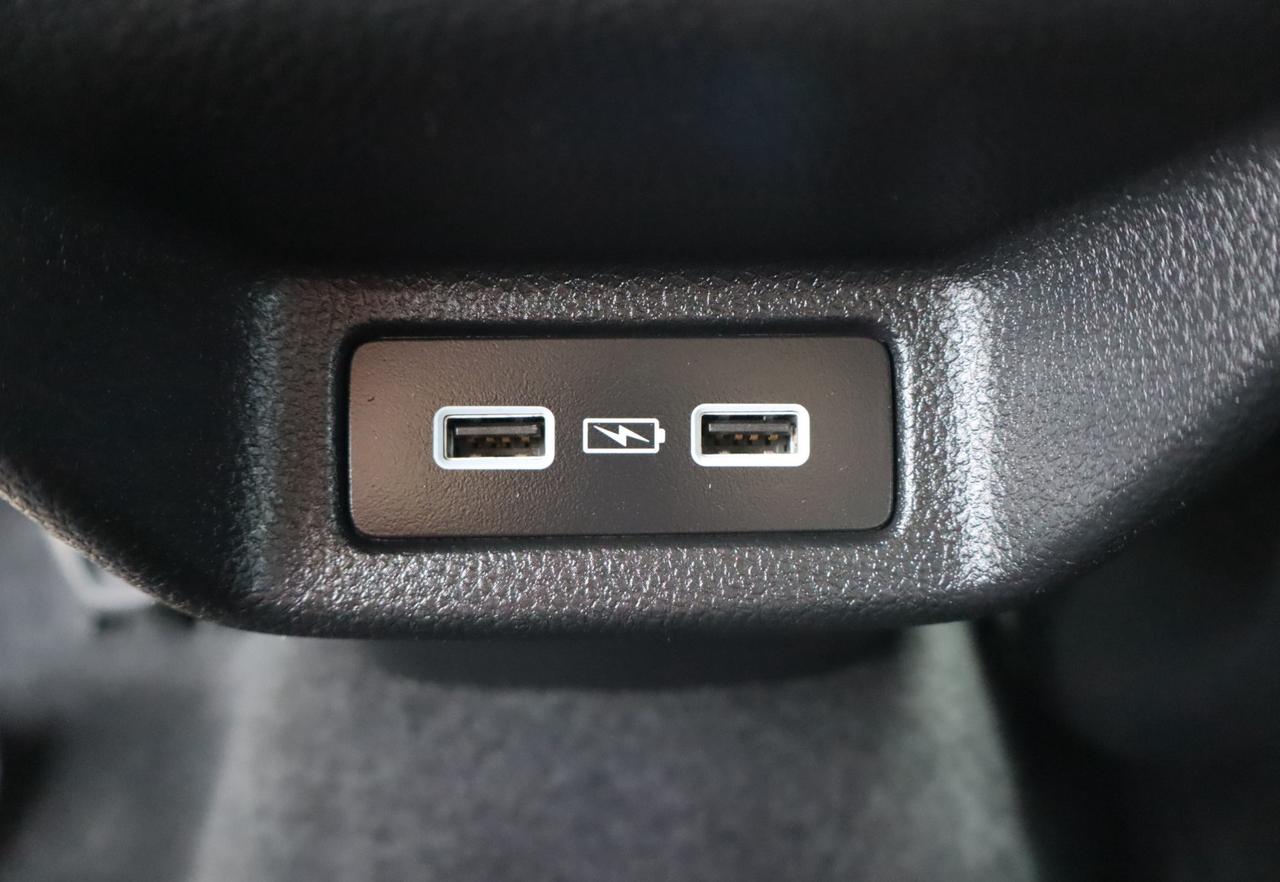2024 Honda Civic Touring 4dr Sedan Photo