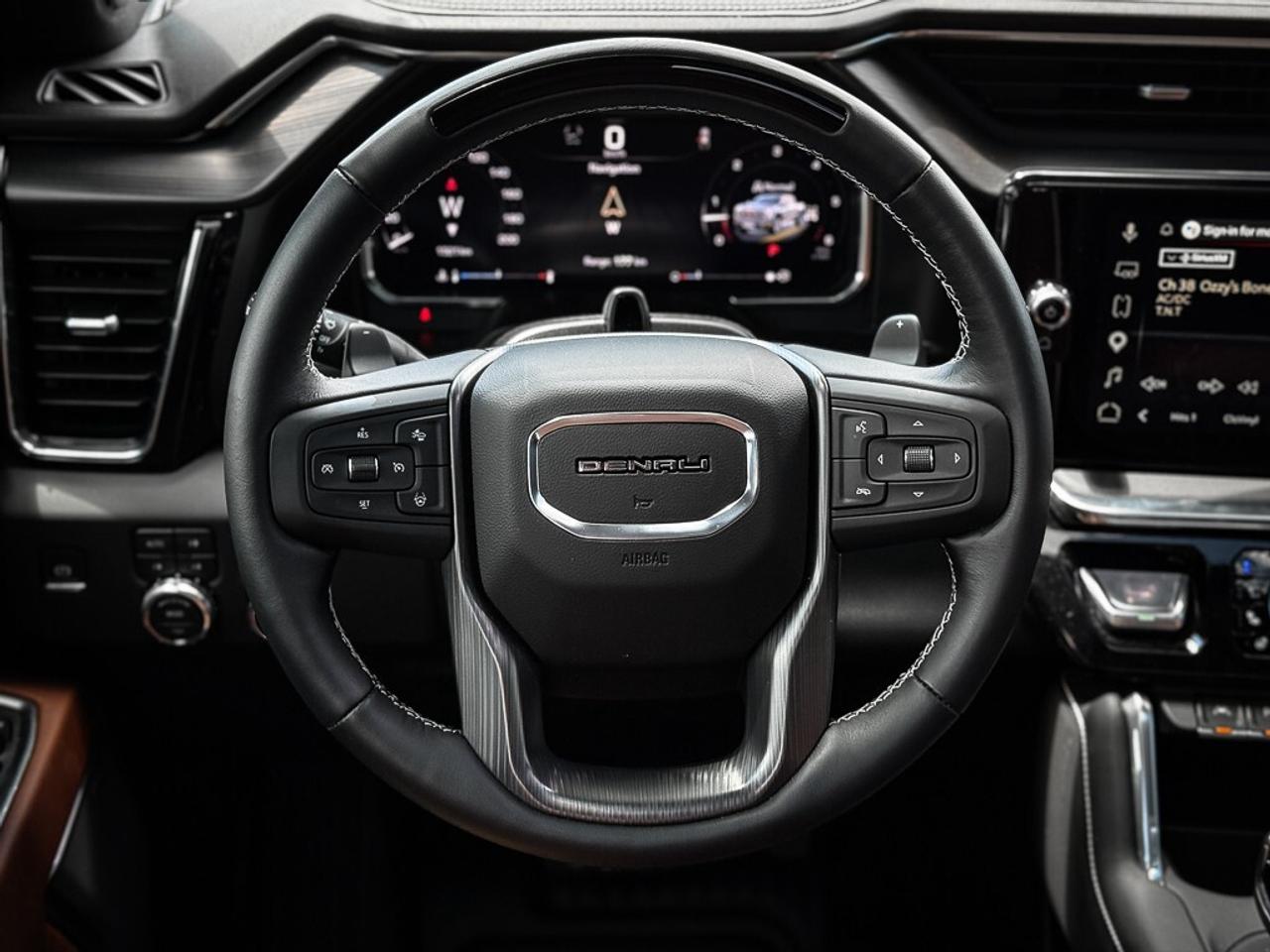 2026 GMC Sierra 1500 Denali Ultimate   V8   SUPER CRUISE   HEATED/VENTE Photo
