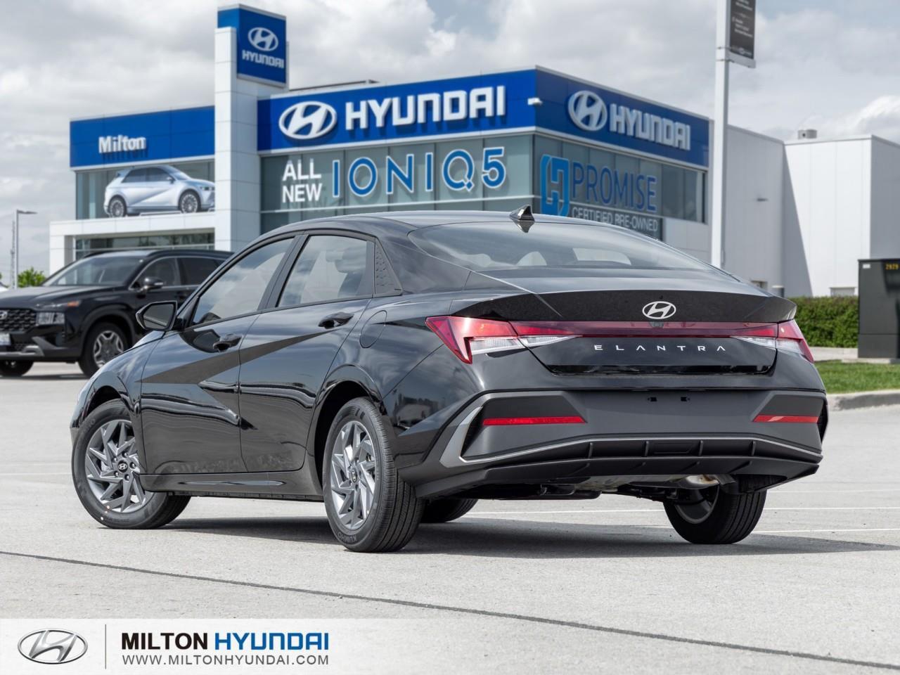 2026 Hyundai Elantra PREFERRED 4DR SEDAN Photo4