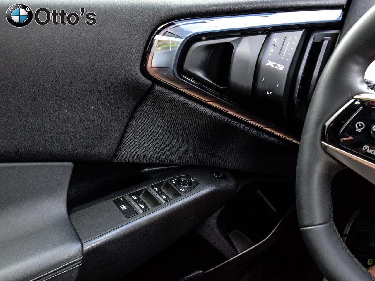 2025 BMW X3 30 xDrive (53GP) Photo
