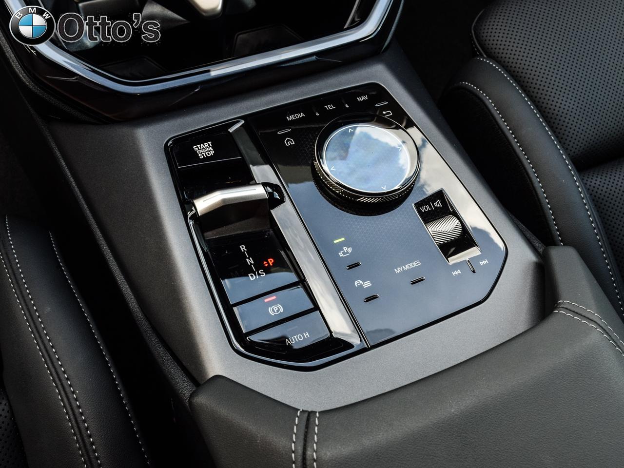 2025 BMW X3 30 xDrive (53GP) Photo