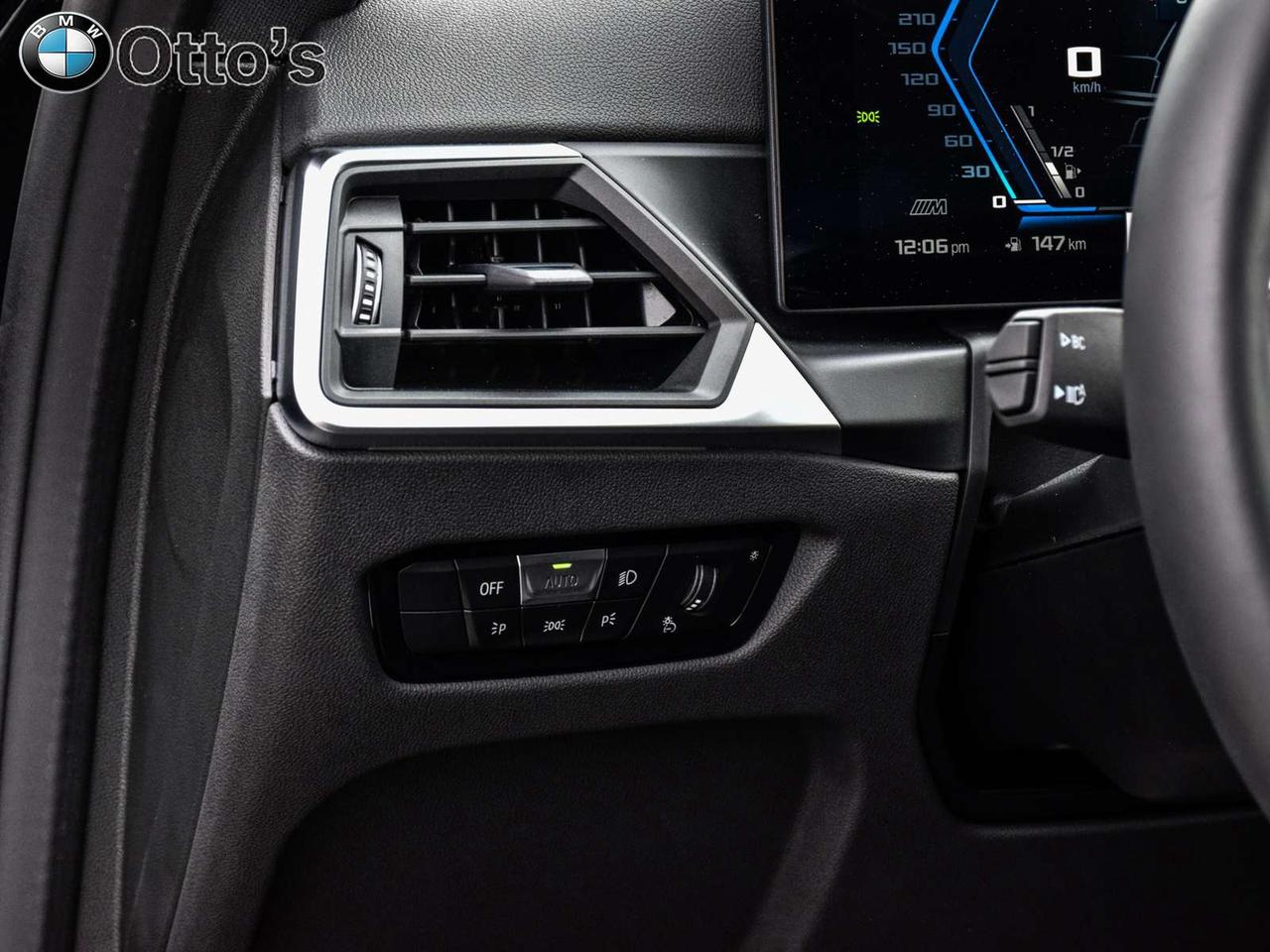 2024 BMW M2 Coupe Photo