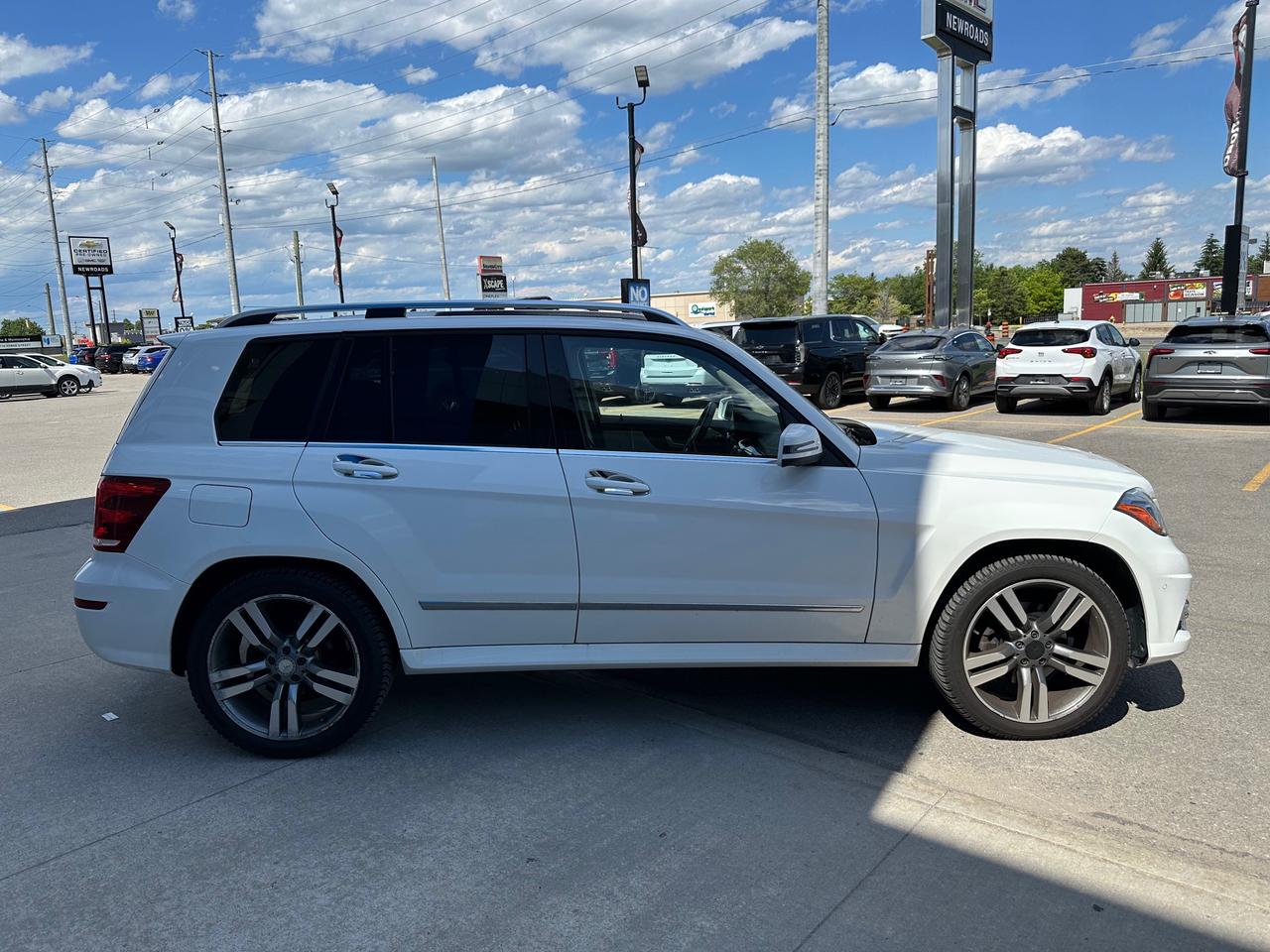 2014 Mercedes-Benz GLK-Class Base GLK 350 4dr All-wheel Drive 4MATIC Photo