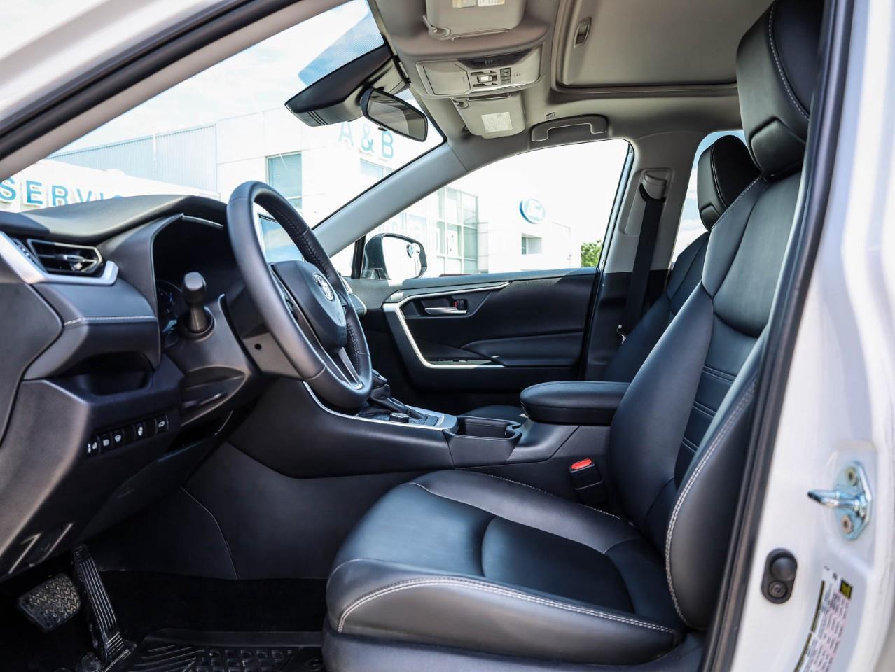 2025 Toyota RAV4 Hybrid XLE 4dr All-Wheel Drive Photo