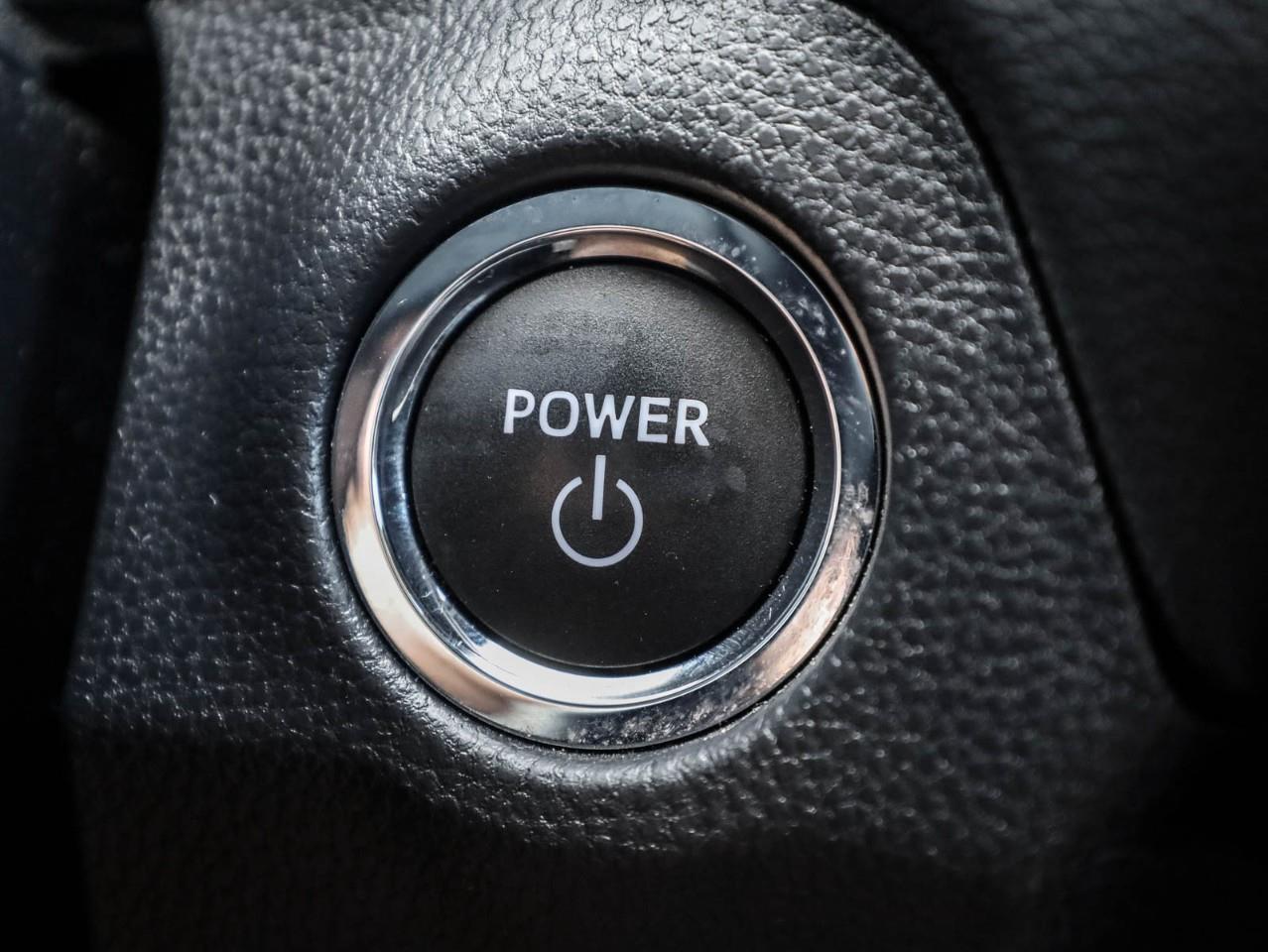 2025 Toyota RAV4 Hybrid XLE 4dr All-Wheel Drive Photo