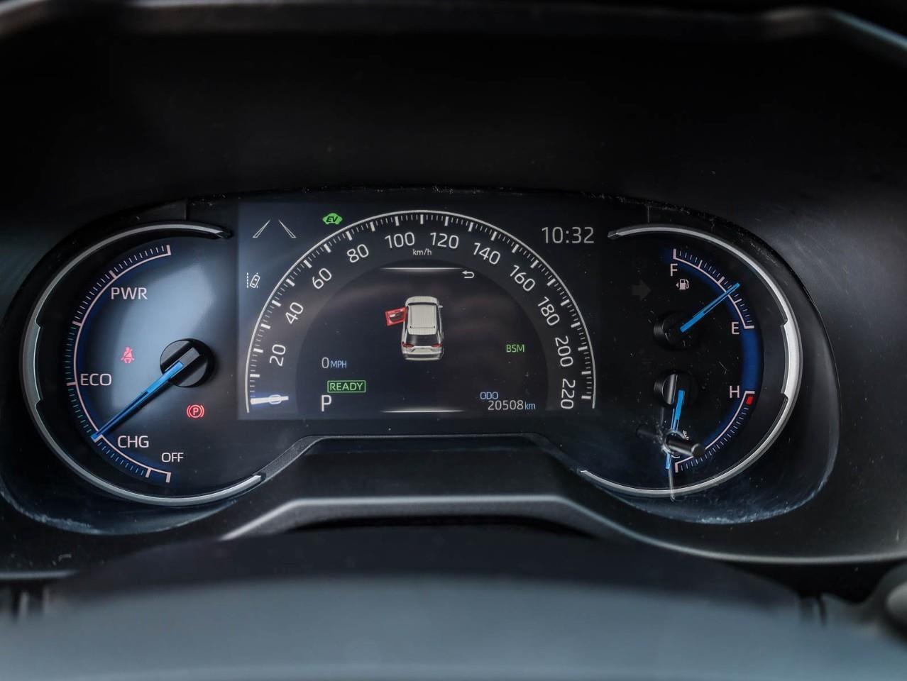 2025 Toyota RAV4 Hybrid XLE 4dr All-Wheel Drive Photo