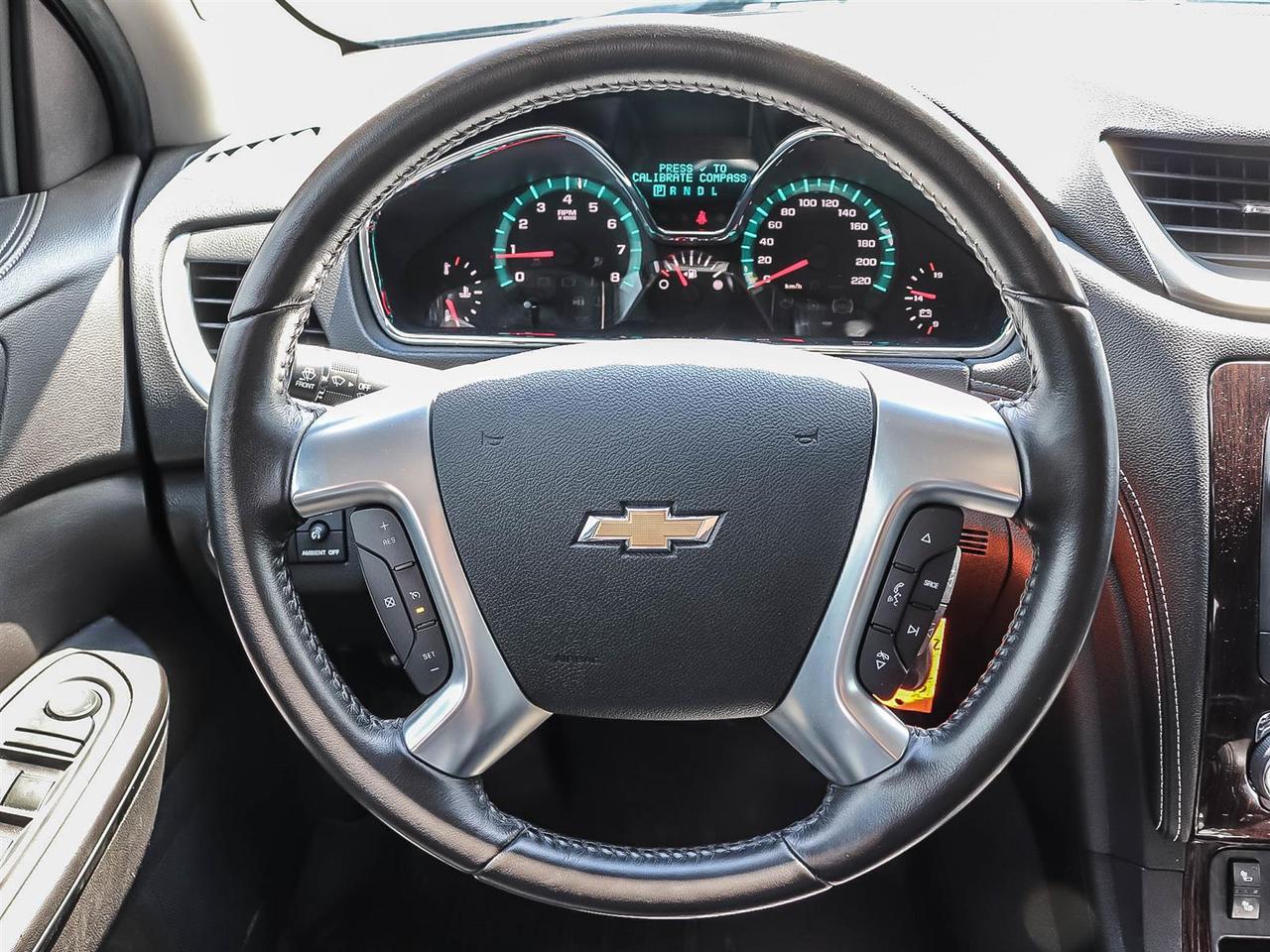 2016 Chevrolet Traverse LT Photo