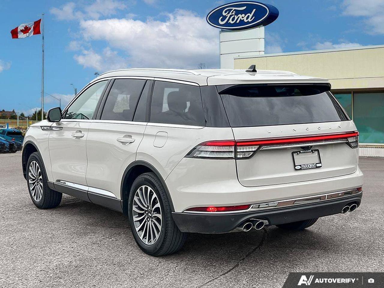 2024 Lincoln Aviator Reserve   200A   MOONROOF   HTD SEATS Photo