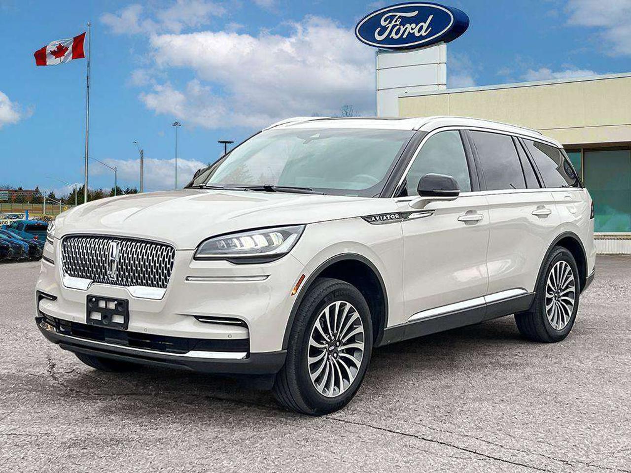2024 Lincoln Aviator Reserve   200A   MOONROOF   HTD SEATS Photo5