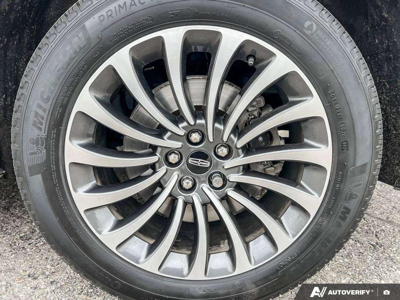 2024 Lincoln Aviator Reserve   200A   MOONROOF   HTD SEATS Photo