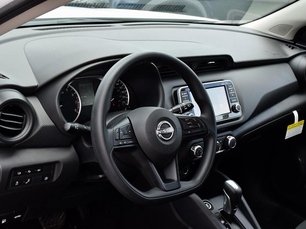 2025 Nissan Kicks Play S 4dr Front-Wheel Drive Photo