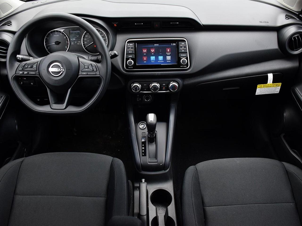 2025 Nissan Kicks Play S 4dr Front-Wheel Drive Photo