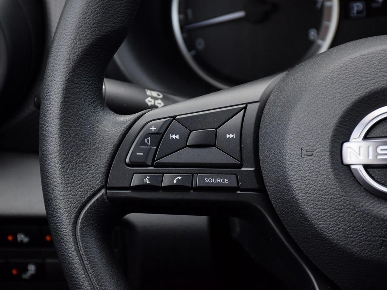 2025 Nissan Kicks Play S 4dr Front-Wheel Drive Photo