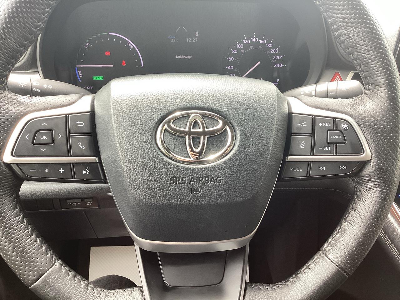 2021 Toyota Sienna XLE 8-Passenger FWD Photo