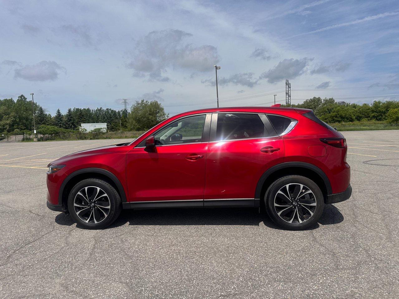 2023 Mazda CX-5 Preferred Photo