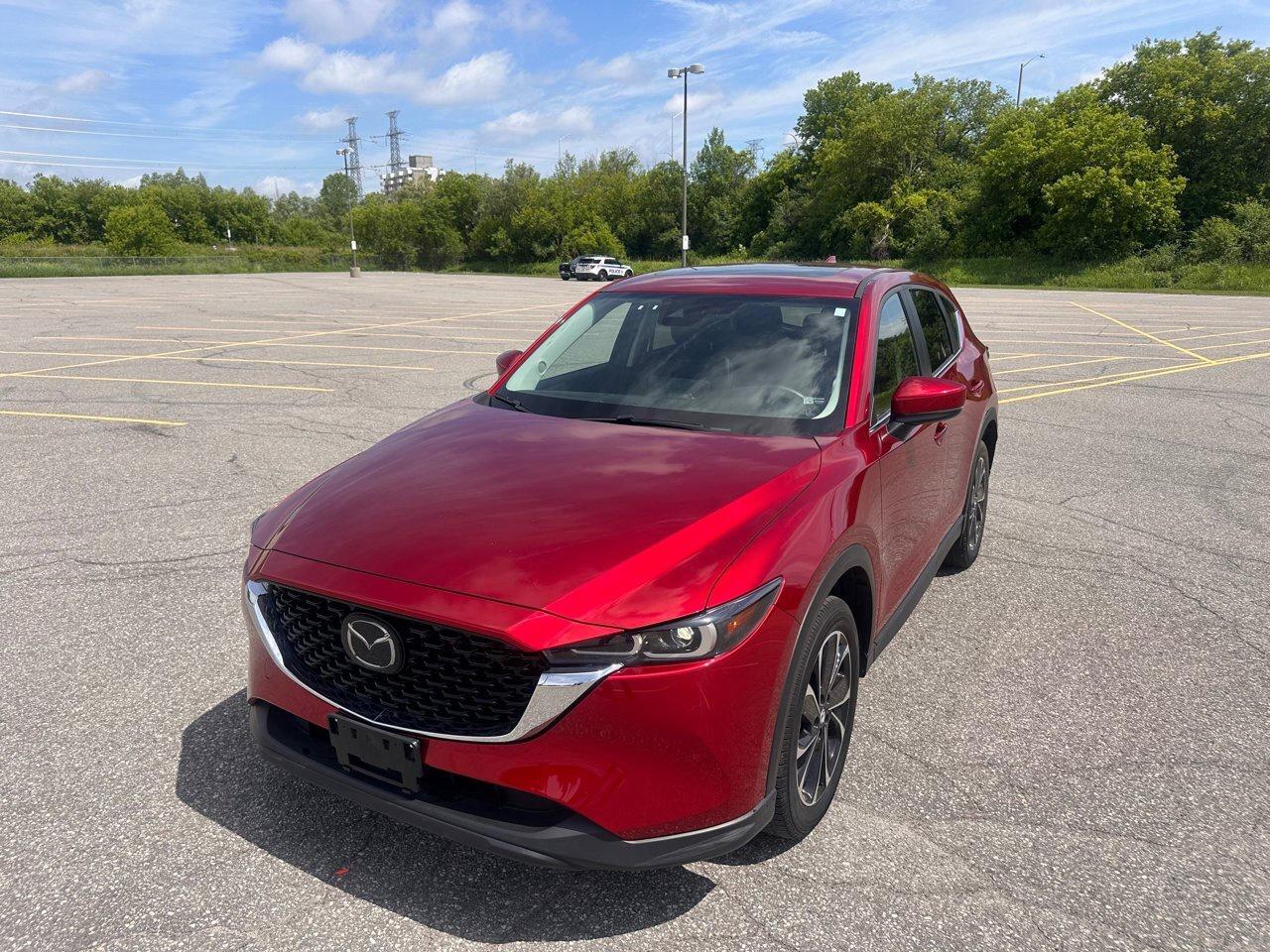 2023 Mazda CX-5 Preferred Photo