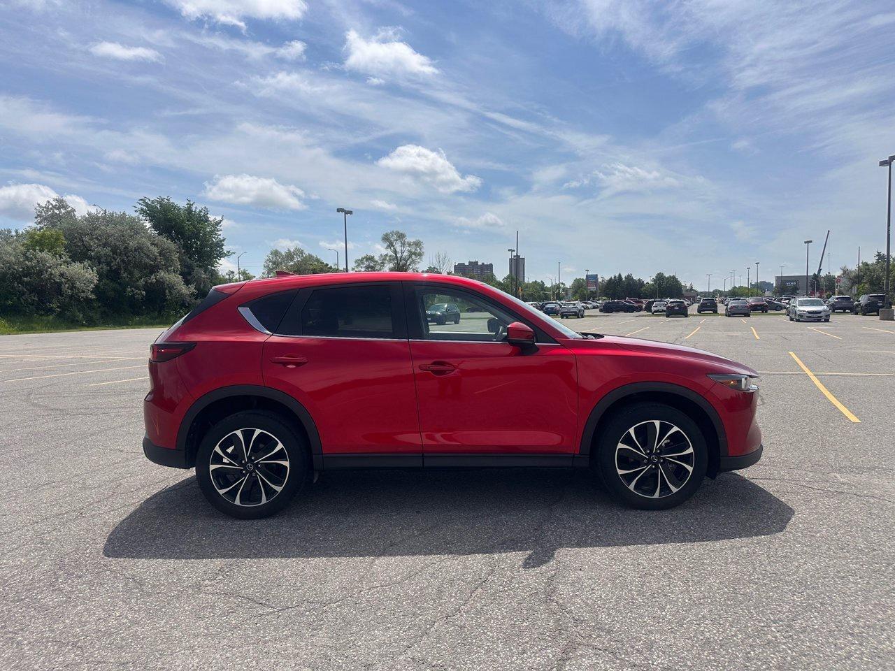 2023 Mazda CX-5 Preferred Photo