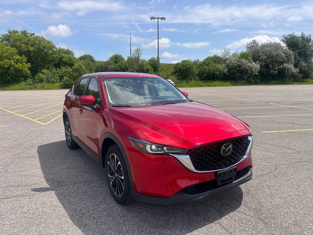 2023 Mazda CX-5 Preferred Photo