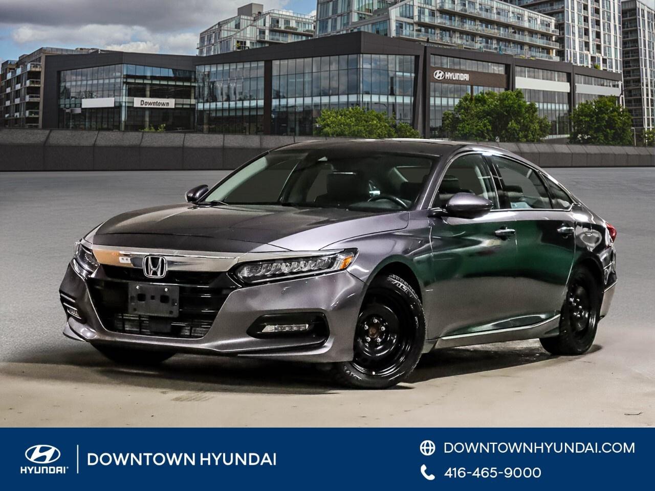 2019 Honda Accord Sedan Touring CVT Sedan Photo