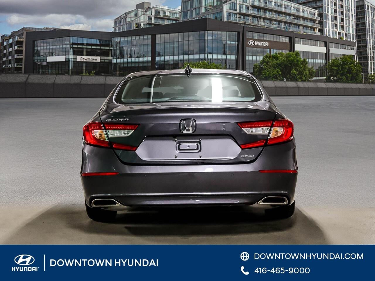2019 Honda Accord Sedan Touring CVT Sedan Photo