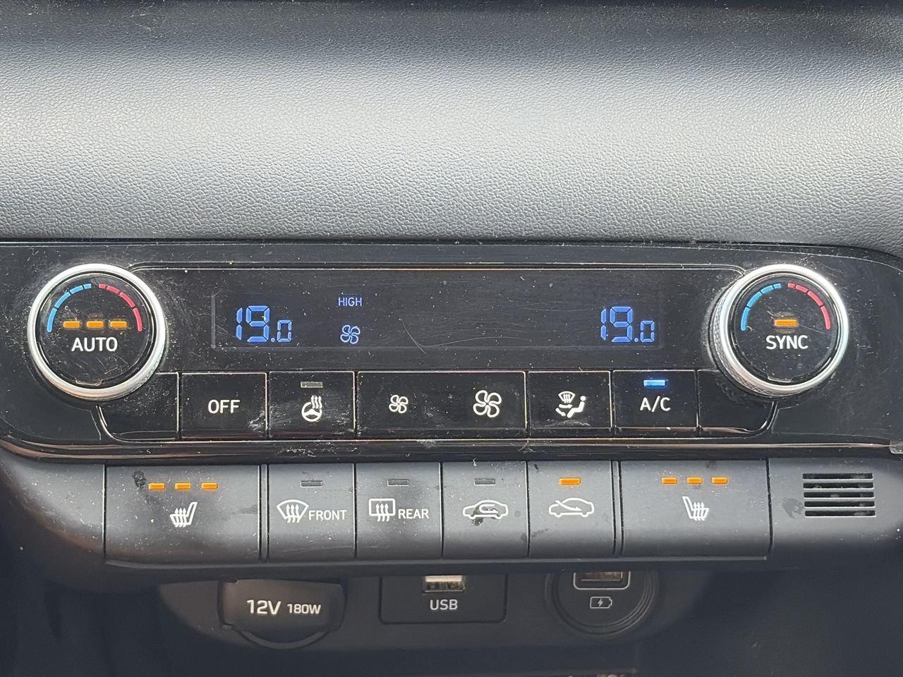 2021 Hyundai Elantra Preferred IVT SUNROOF   CLOTH   HEAT STEER   WIREL Photo