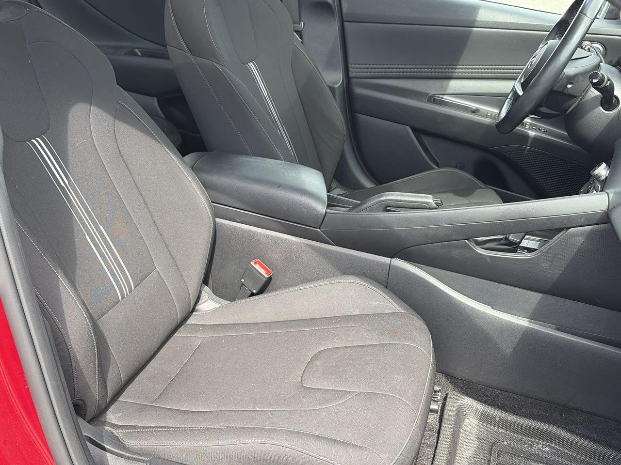 2021 Hyundai Elantra Preferred IVT SUNROOF   CLOTH   HEAT STEER   WIREL Photo