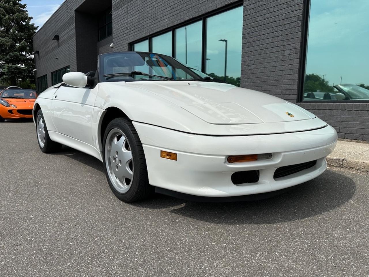 1991 Lotus ELAN SE   Ready for Some Summer Fun! Photo