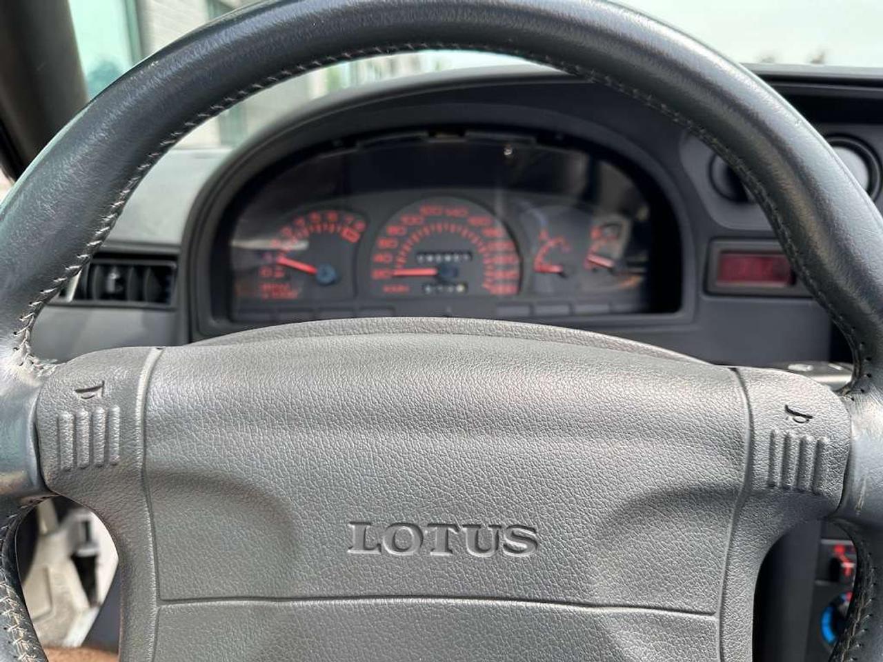 1991 Lotus ELAN SE   Ready for Some Summer Fun! Photo