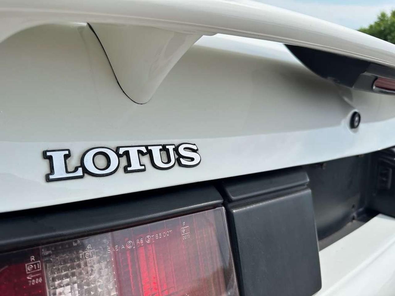 1991 Lotus ELAN SE   Ready for Some Summer Fun! Photo
