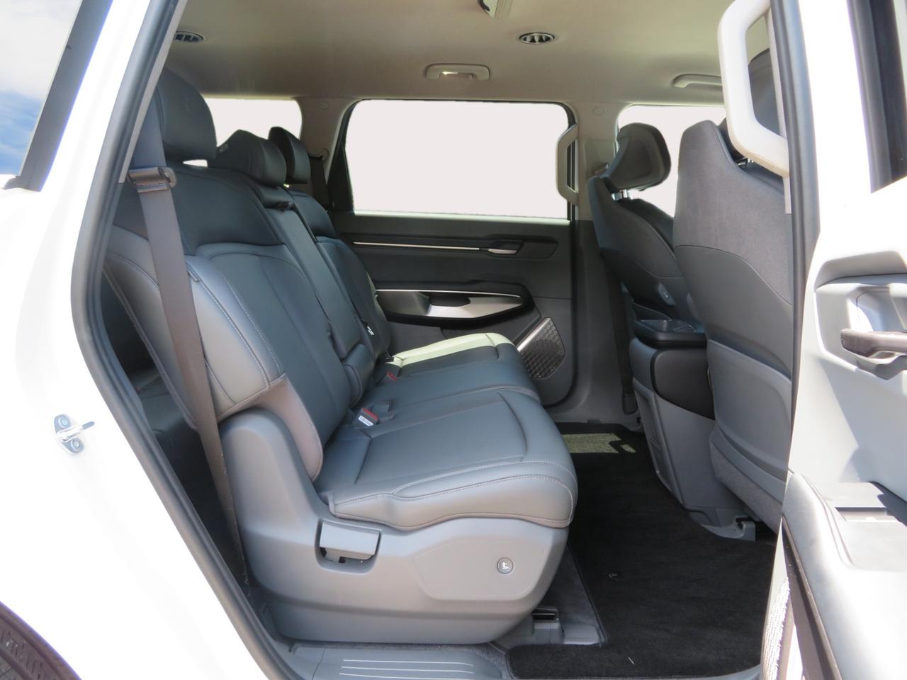 2026 Kia EV9 Land AWD Photo