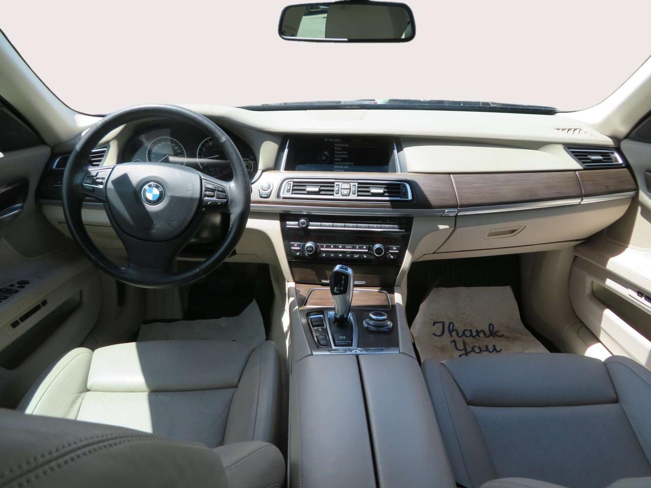 2013 BMW 7 Series 4dr Sdn 750i xDrive AWD Photo