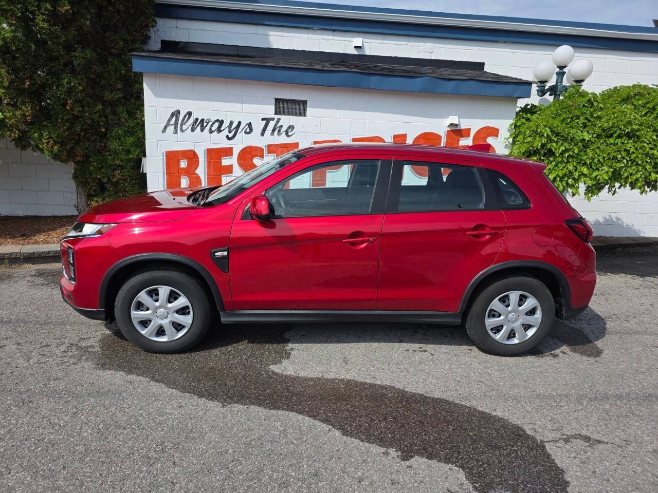 2025 Mitsubishi RVR ES 4dr AWC Photo