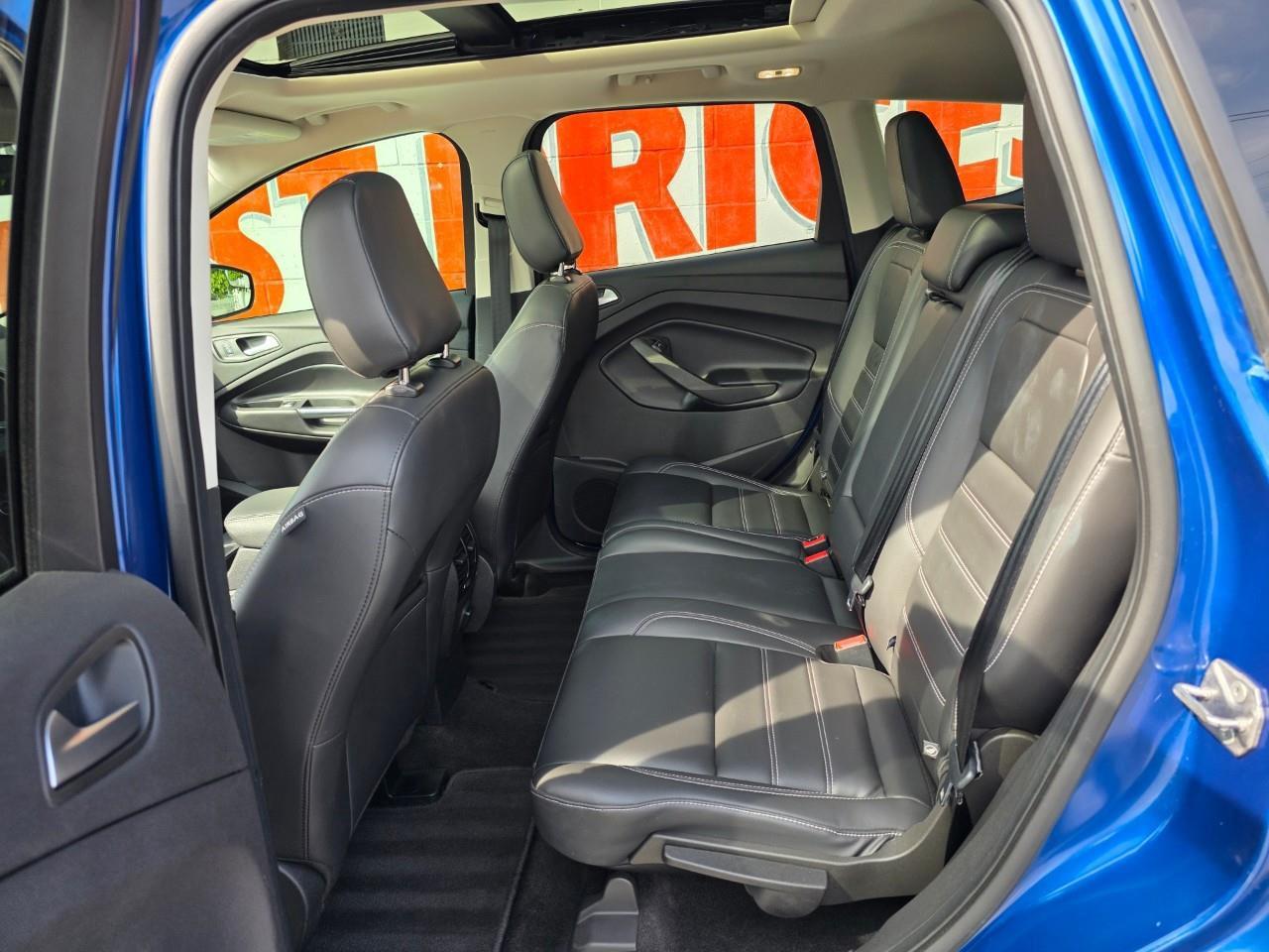 2019 Ford Escape SEL 4dr 4x4 Photo