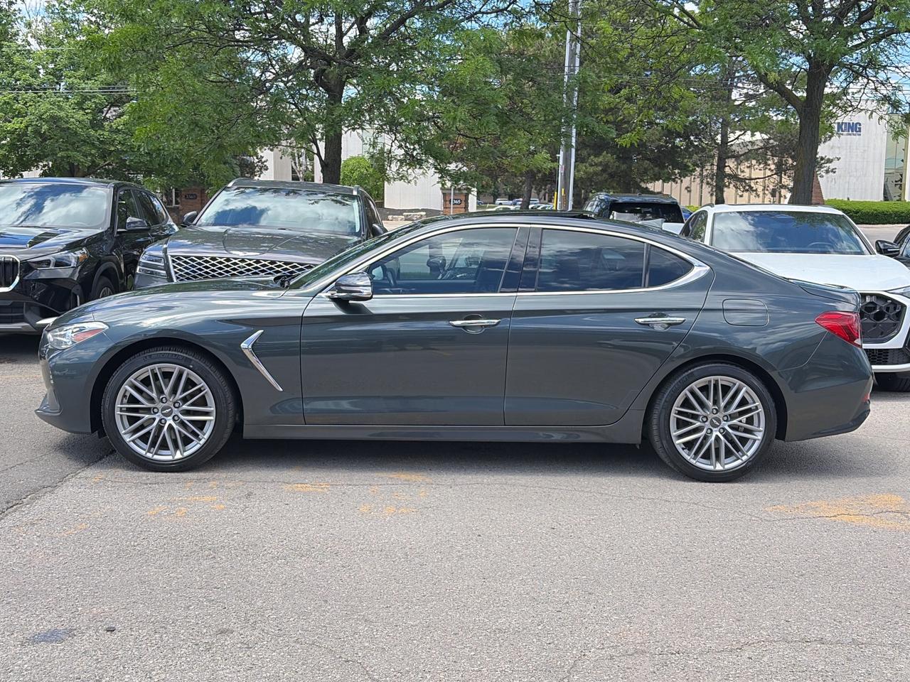 2020 Genesis G70 2.0T ELITE, NEW TIRES AND NEW BRAKES, Photo