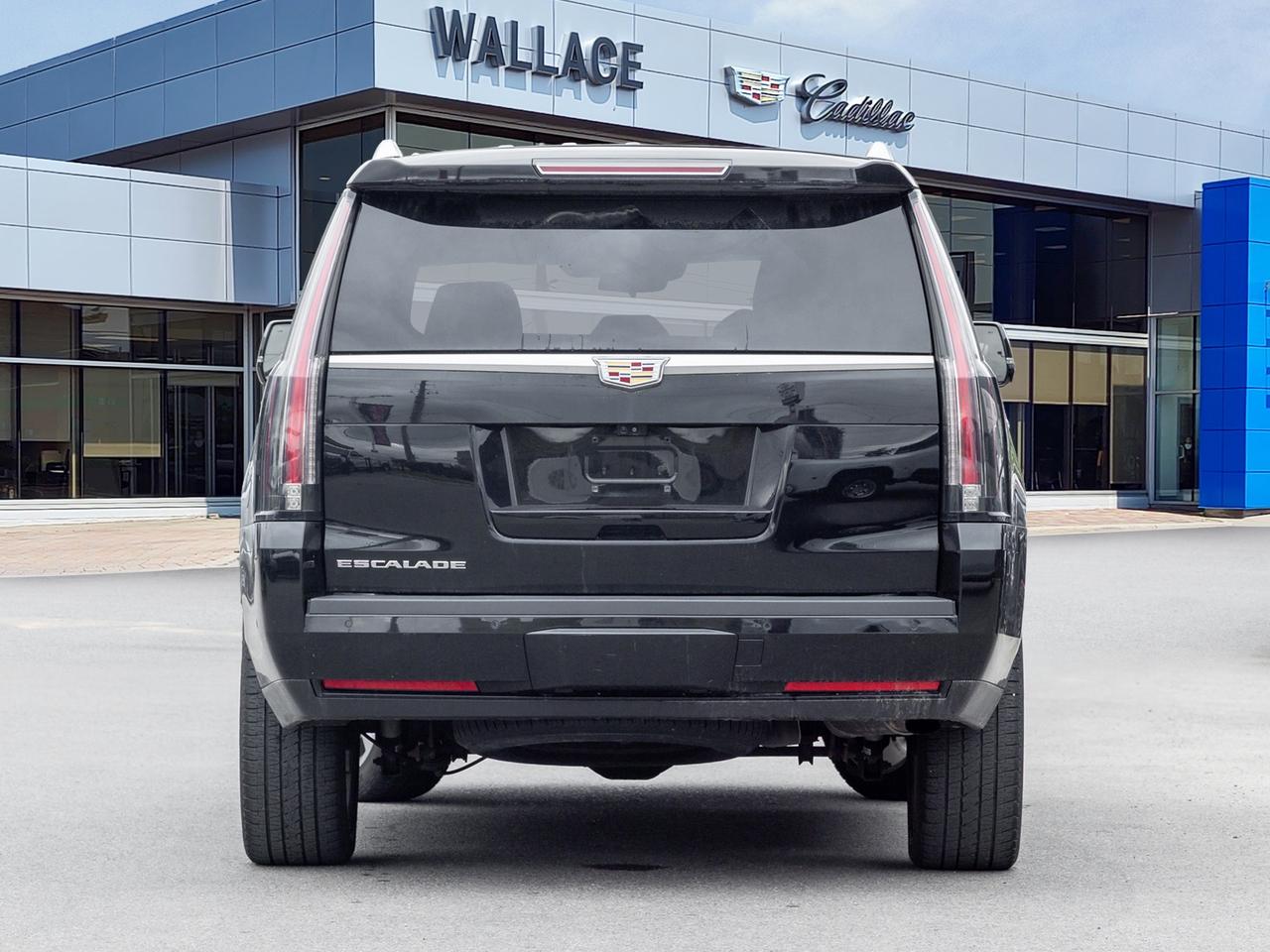 2018 Cadillac Escalade 6.2L V8   4WD   Head-Up Display   Air Ride Suspens Photo