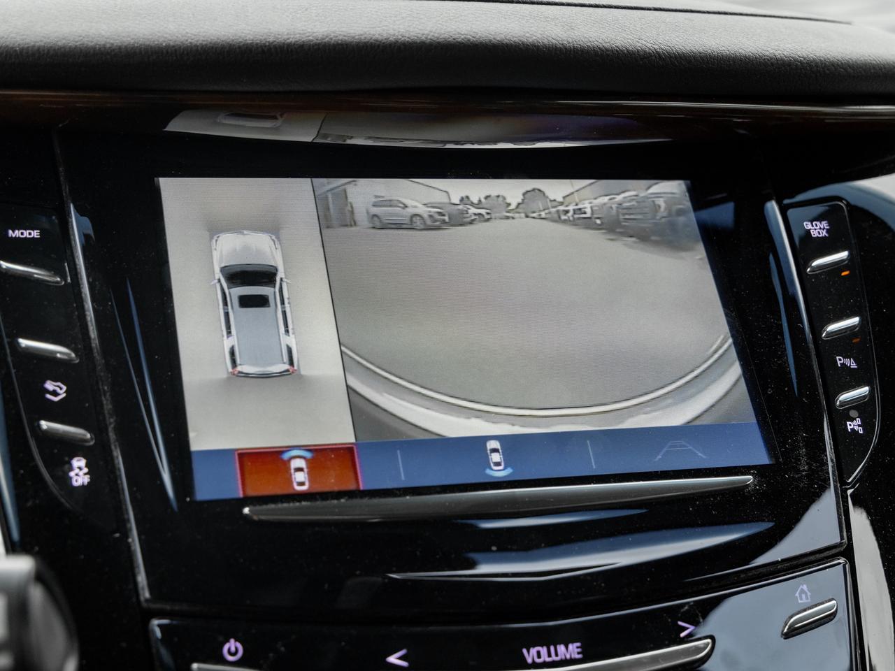 2018 Cadillac Escalade 6.2L V8   4WD   Head-Up Display   Air Ride Suspens Photo