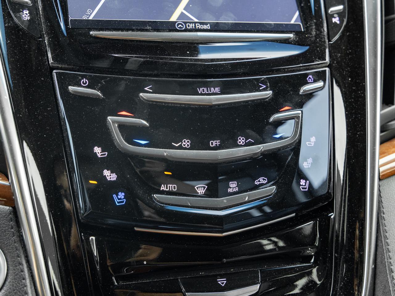 2018 Cadillac Escalade 6.2L V8   4WD   Head-Up Display   Air Ride Suspens Photo