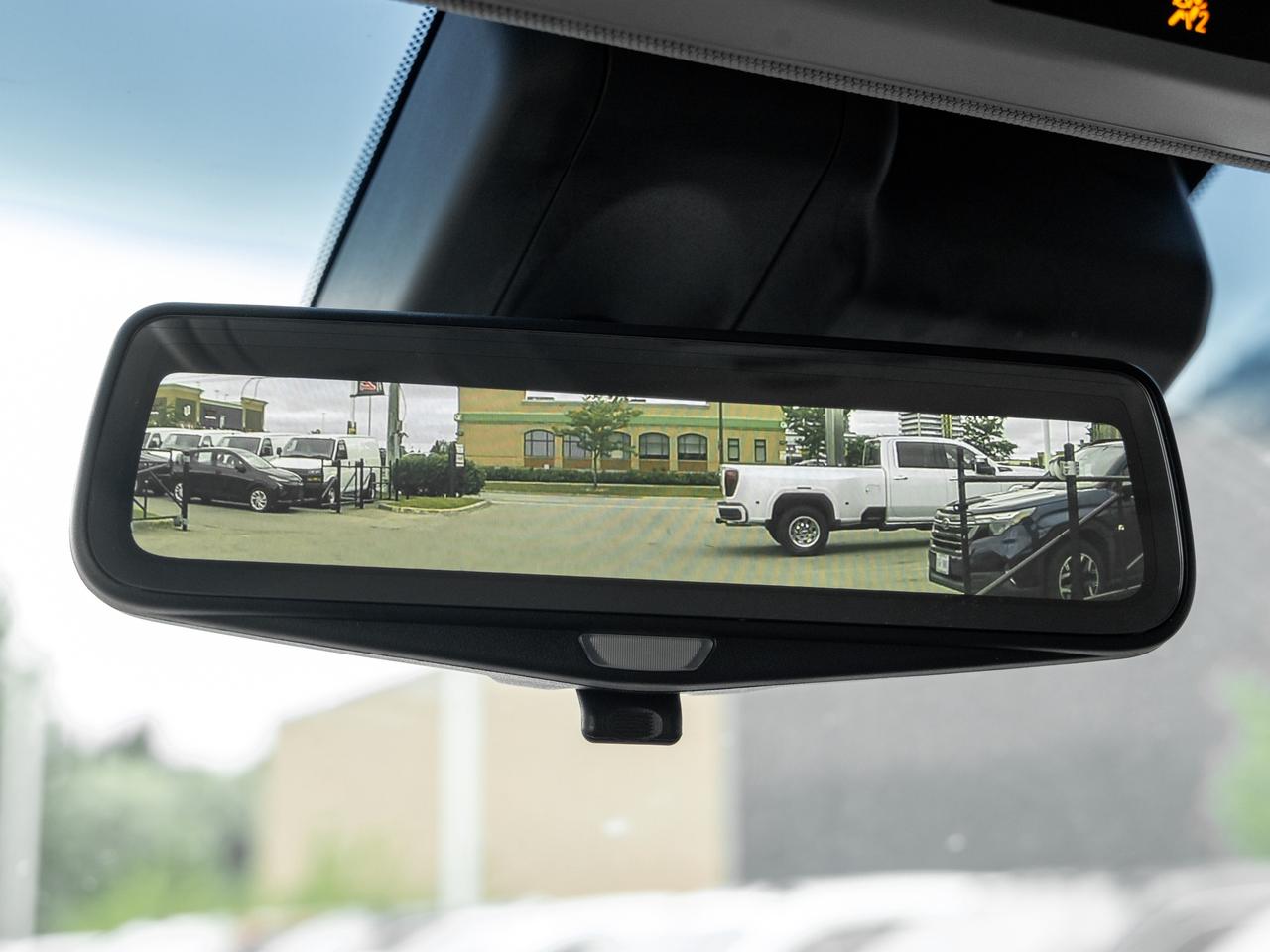 2018 Cadillac Escalade 6.2L V8   4WD   Head-Up Display   Air Ride Suspens Photo