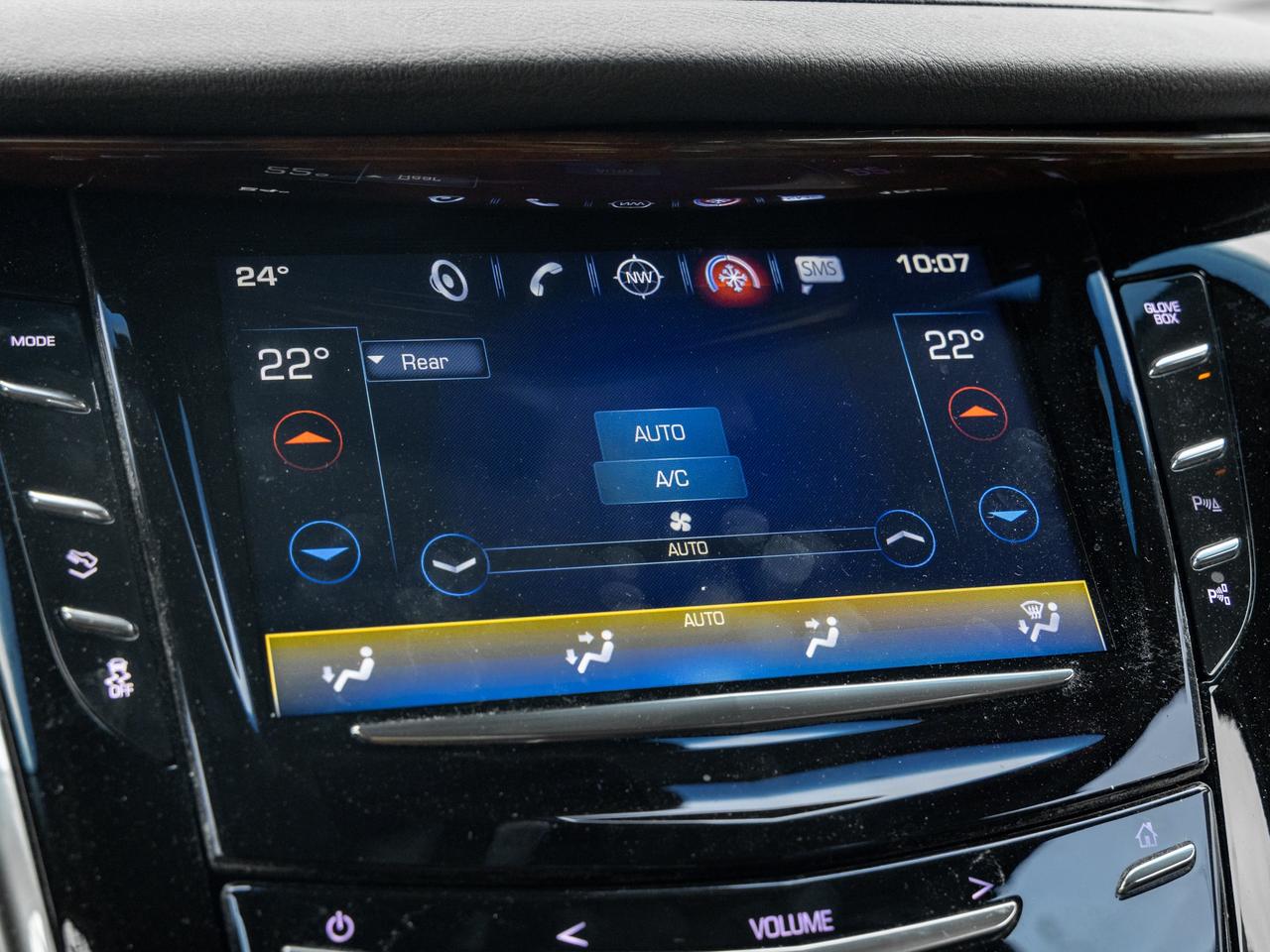 2018 Cadillac Escalade 6.2L V8   4WD   Head-Up Display   Air Ride Suspens Photo
