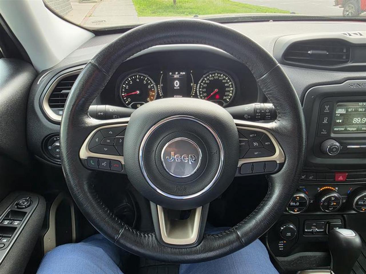 2015 Jeep Renegade 4WD 4dr North Photo