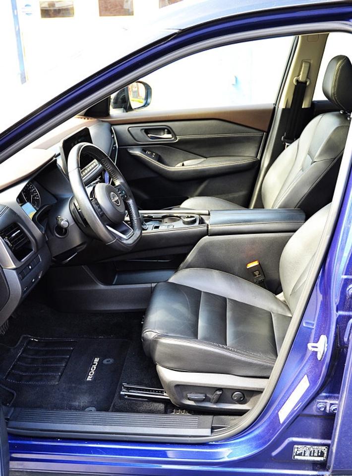 2023 Nissan Rogue SL 4dr All-wheel Drive CVT Photo