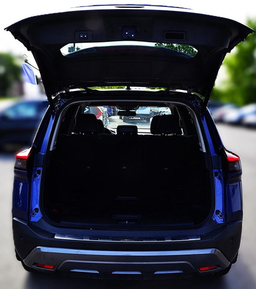 2023 Nissan Rogue SL 4dr All-wheel Drive CVT Photo