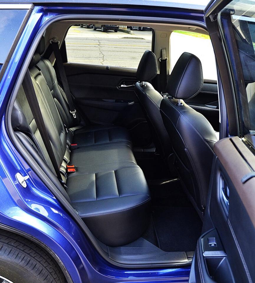 2023 Nissan Rogue SL 4dr All-wheel Drive CVT Photo