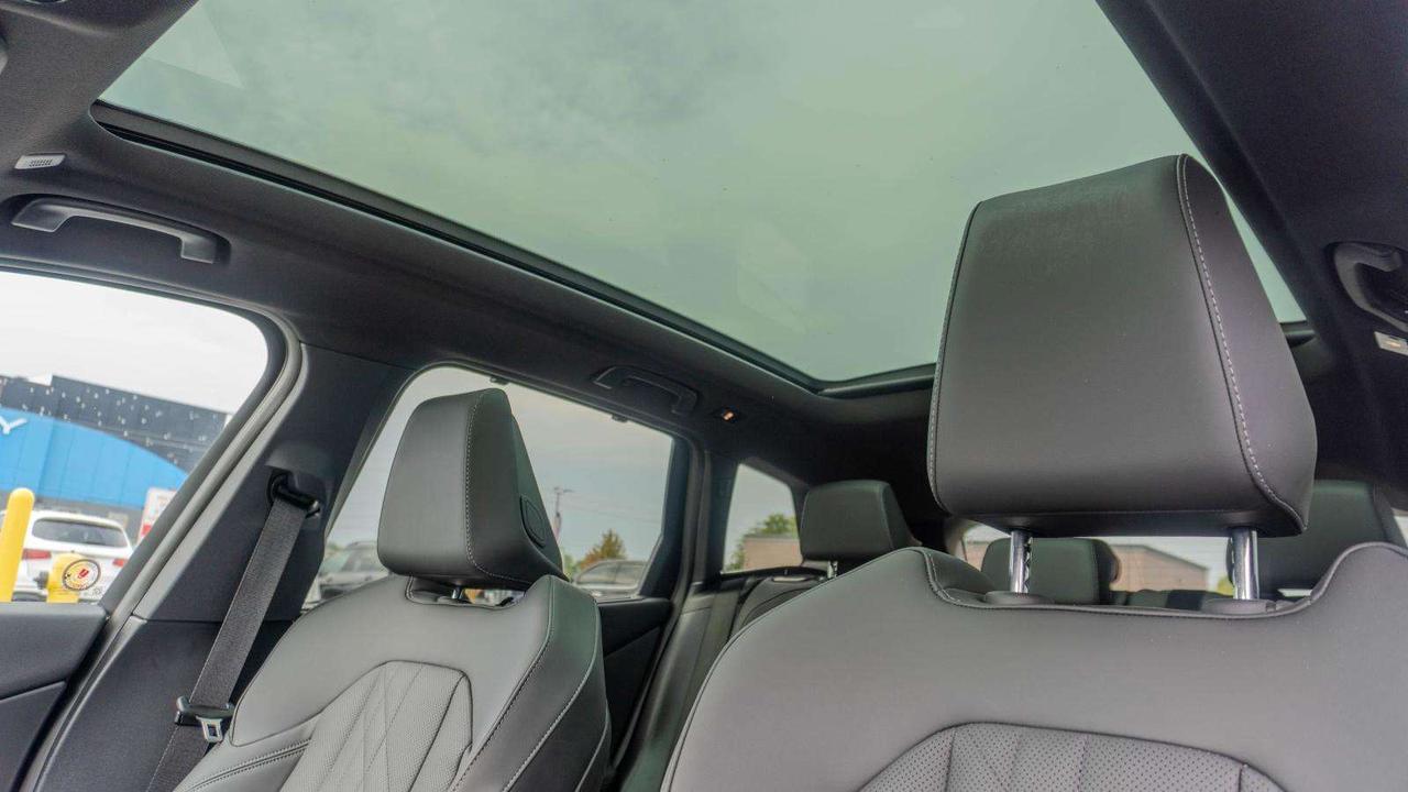 2026 BMW X3 M50 XDRIVE   PREMIUM PACKAGE   M SPORT PRO   REAR COMFORT PACKAGE   VENTILATED SEATS Photo