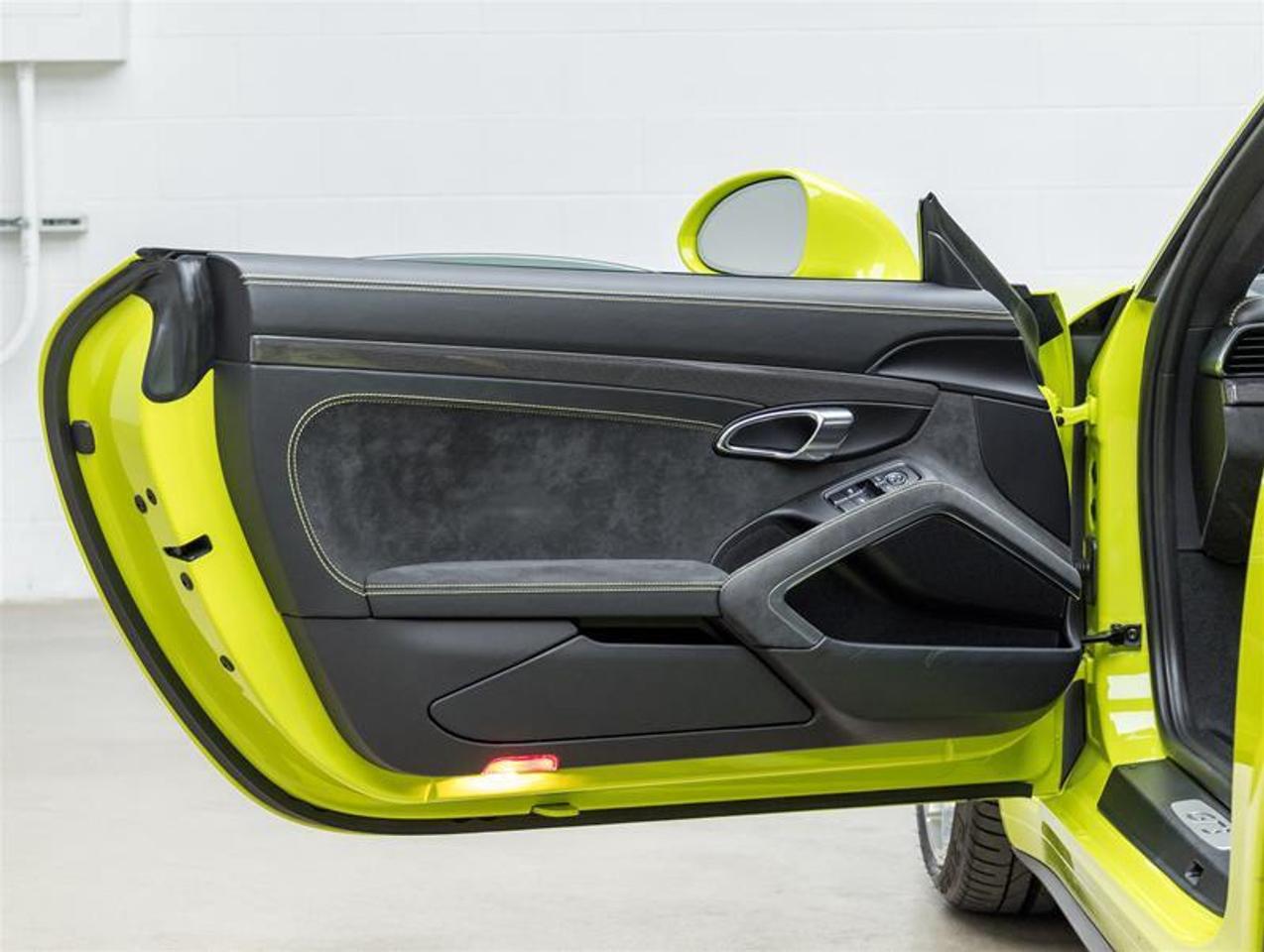 2018 Porsche 911  Photo
