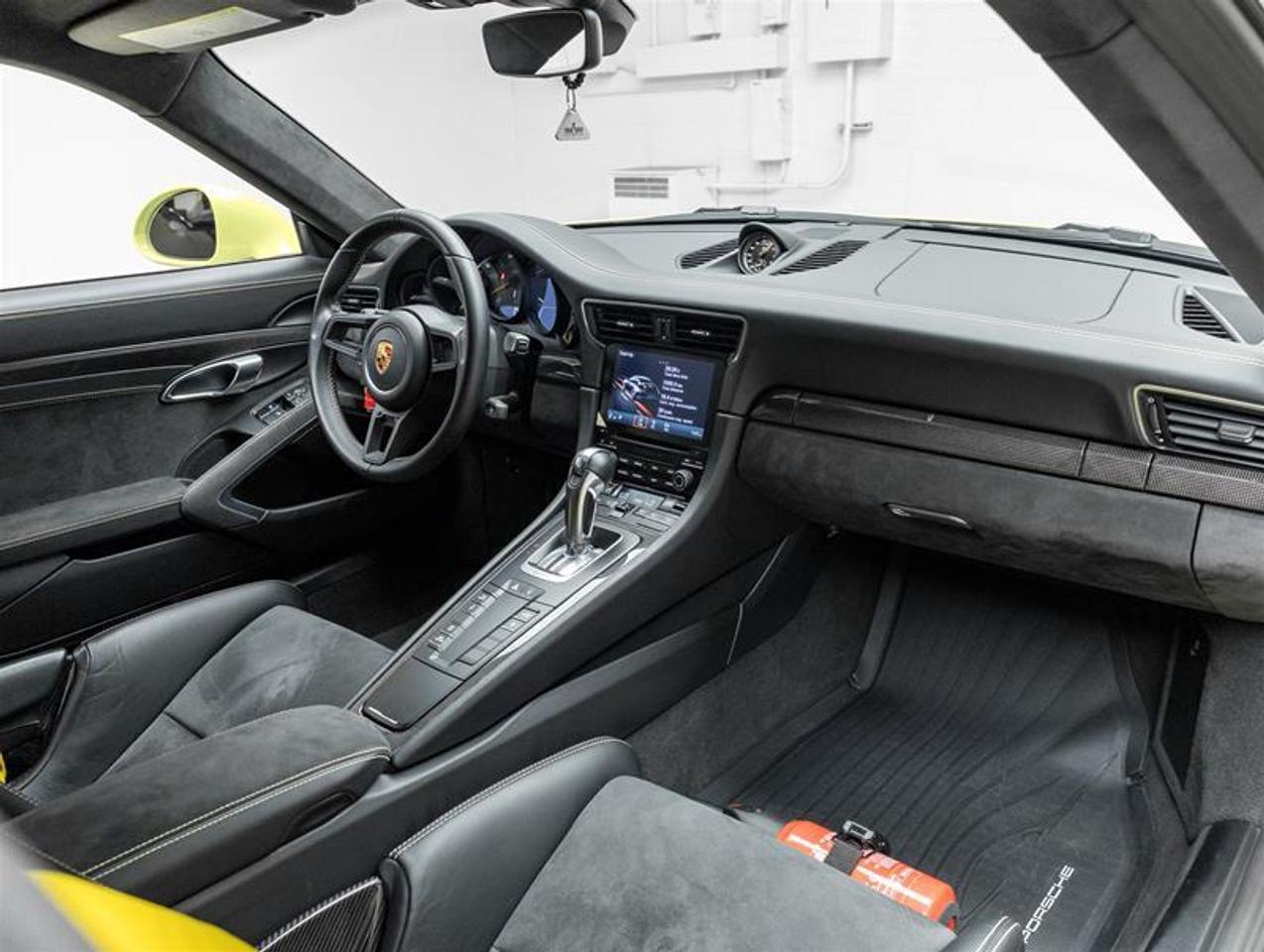 2018 Porsche 911  Photo